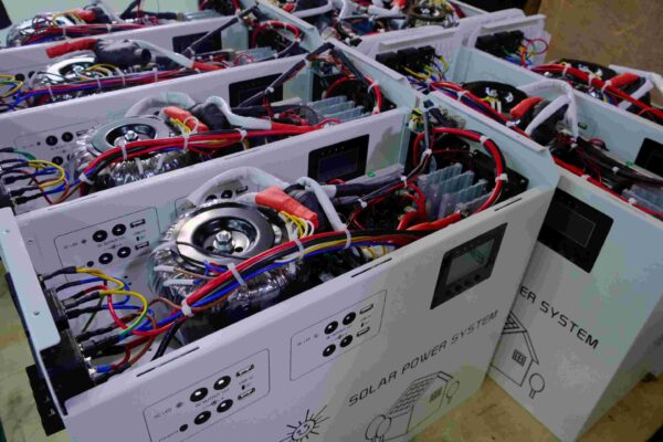 CP-All-In-One Solar Power System | SolarCtrl
