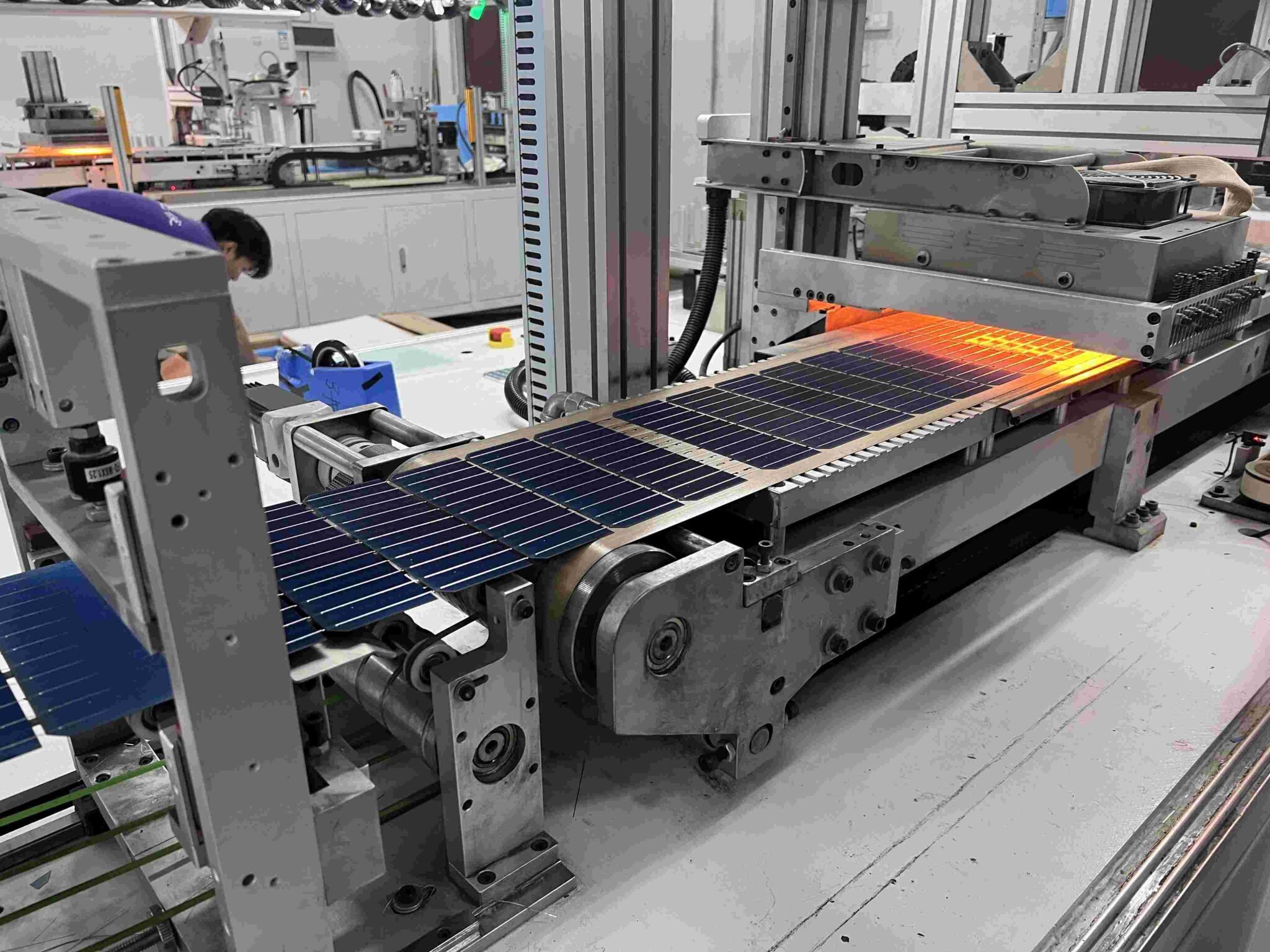 ES Foundry Partners with MIT to Boost U.S. Solar Manufacturing